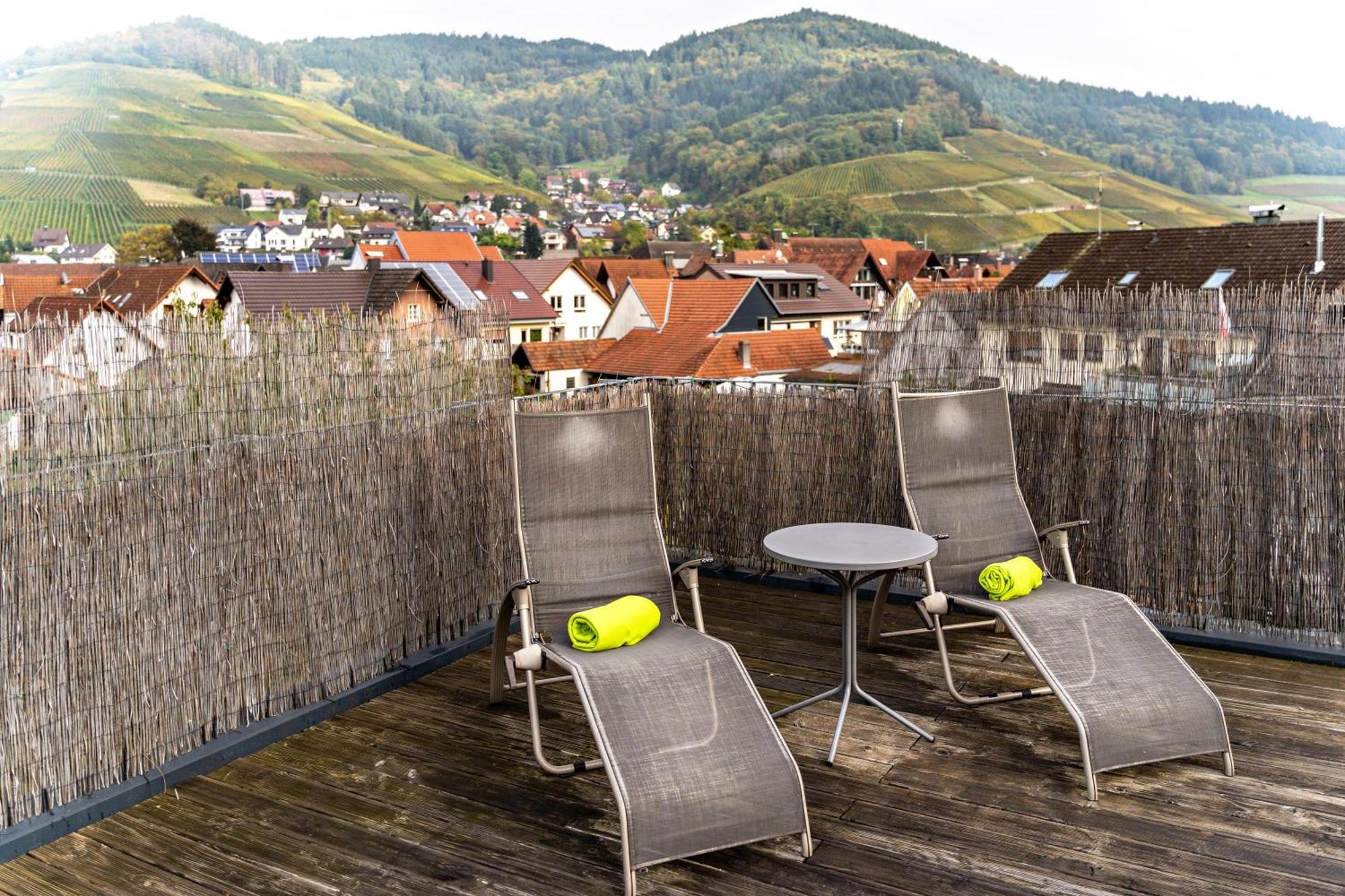 Azuria Schwarzwald Loft Apartment Kappelrodeck